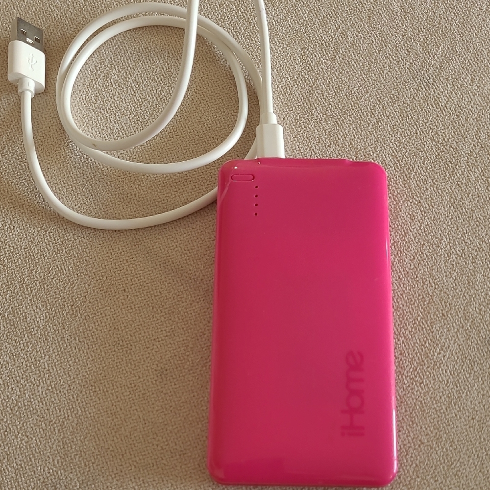 iHome Vibrant Pink Power Bank